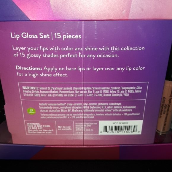 New Better Not Pout 15 Piece Lip Gloss Set - Picture 4 of 5
